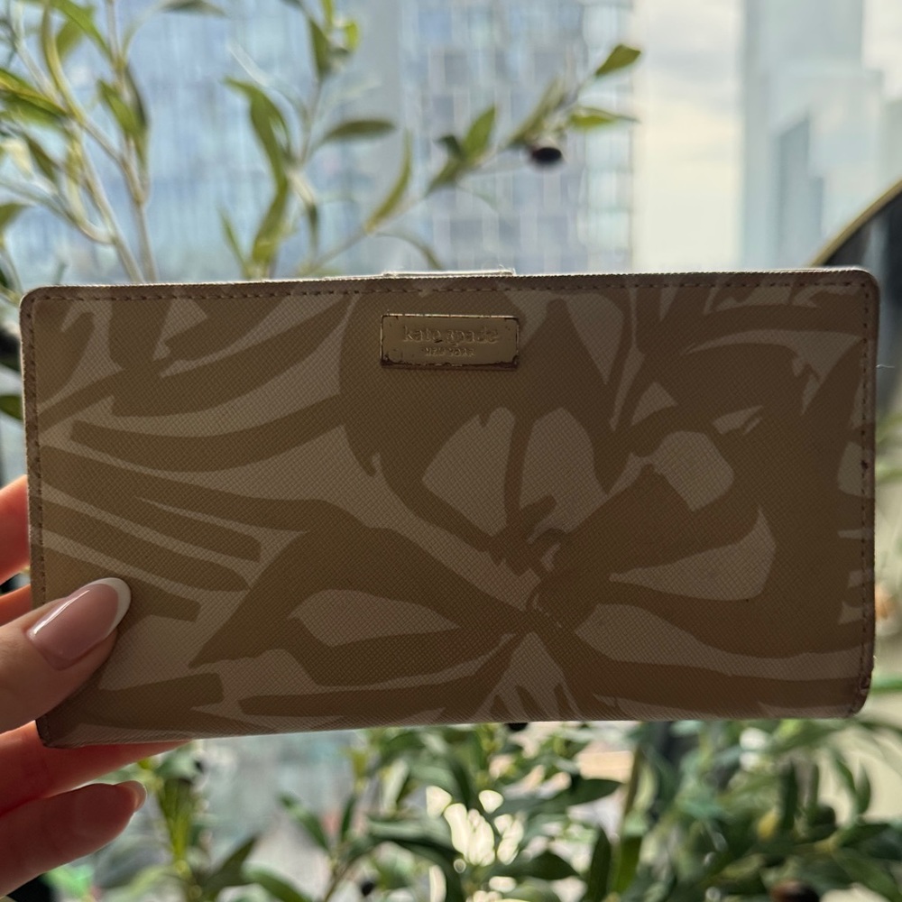 Kate Spade Wallet Card Holder